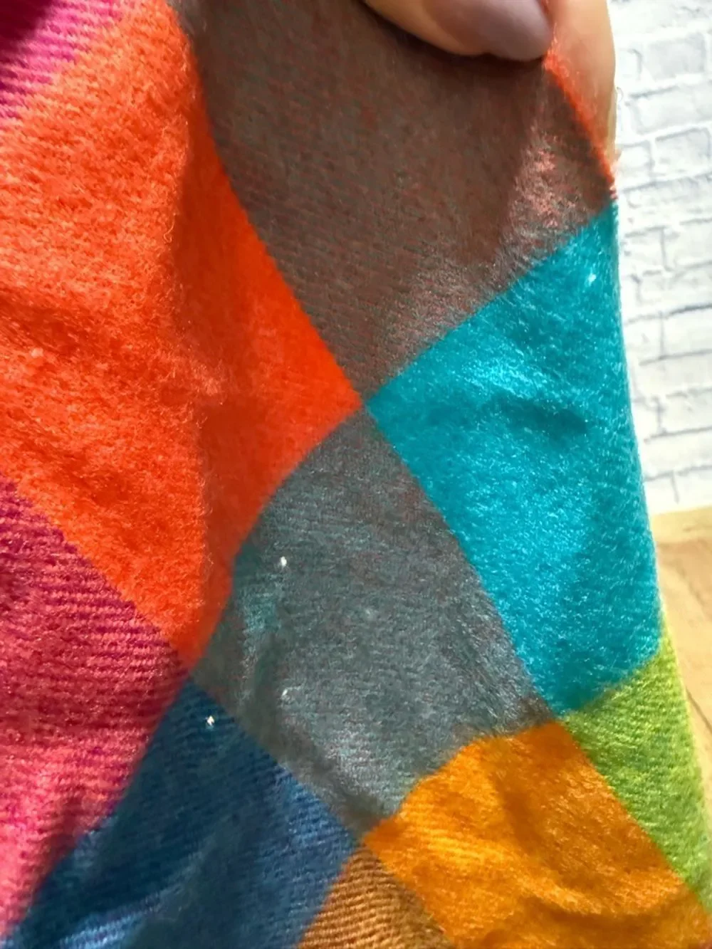 AVOCA MILL COLLECTION Circus Extra Wide Merino Scarf new with flaws